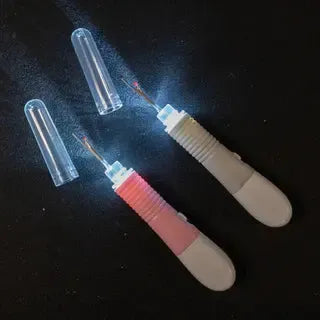 Ergonomisch Tornmesje + Lampje (Nieuw!)-Fournituren.nl